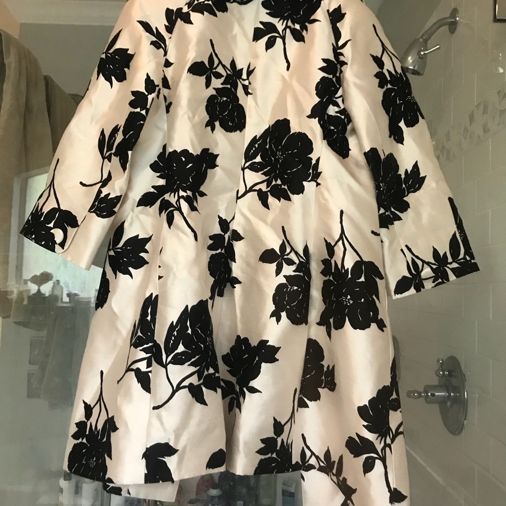 Spring Coat - image 3